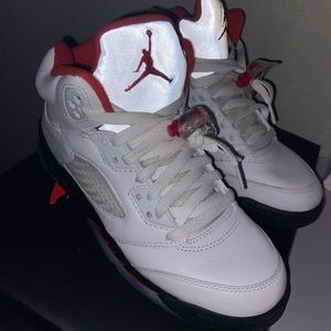 Air Jordan Fire Red 5s